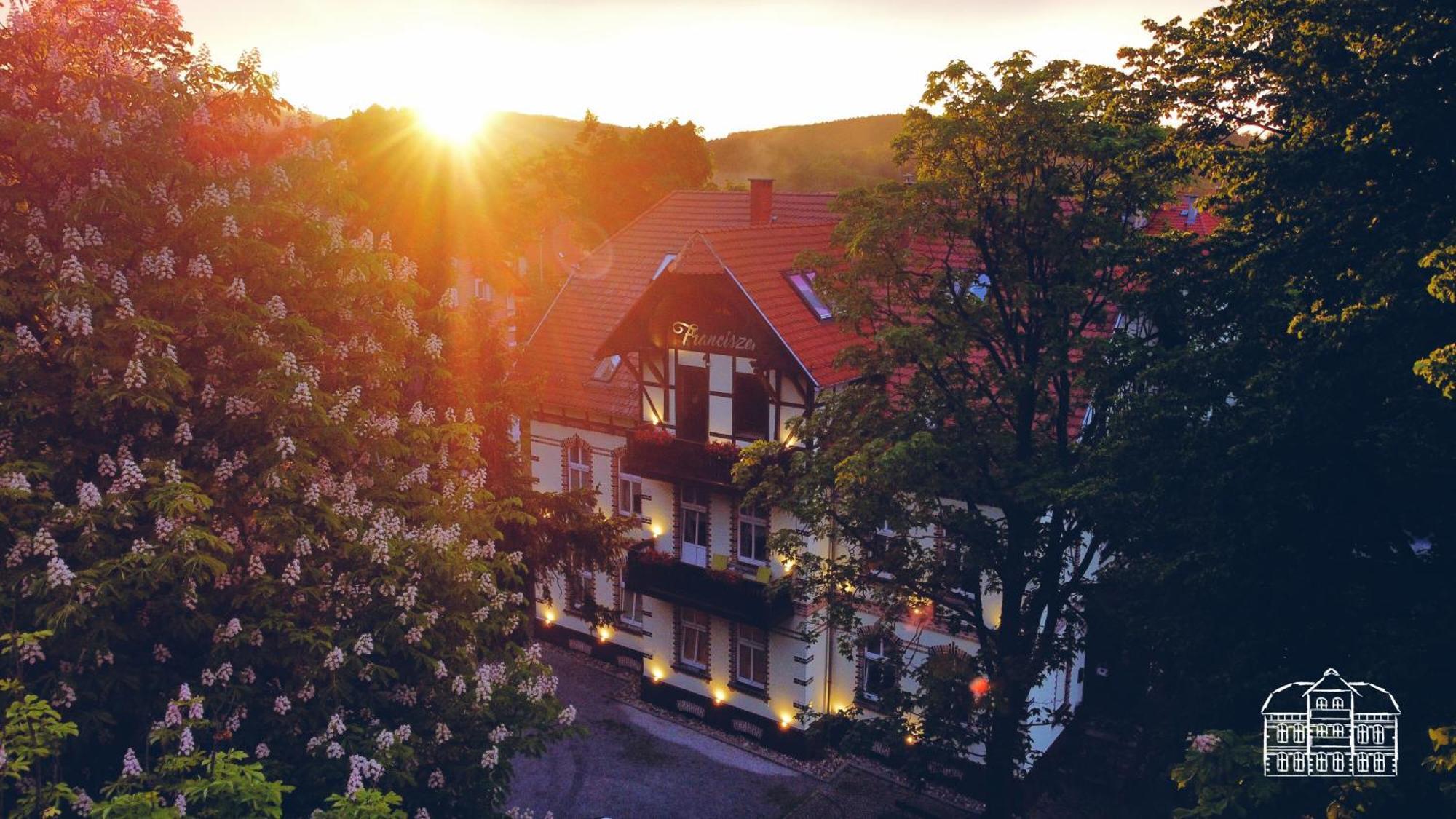 Franciszek Przy Parku Szwedzkim Apartment Szczawno-Zdroj Exterior foto