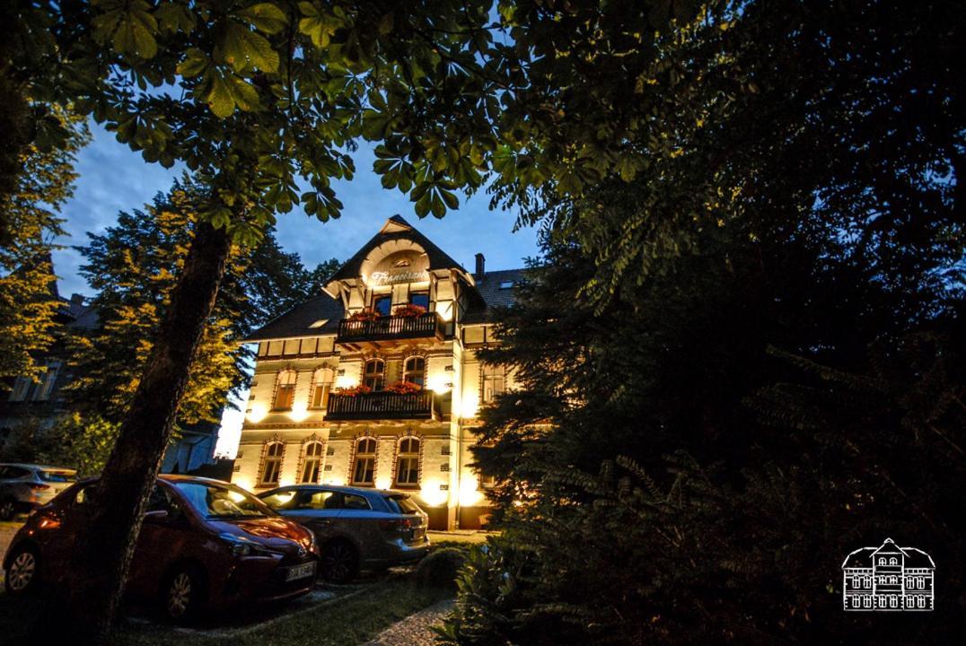 Franciszek Przy Parku Szwedzkim Apartment Szczawno-Zdroj Exterior foto